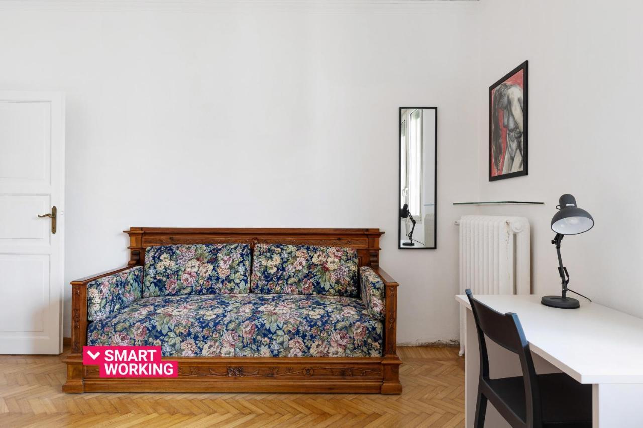 Irnerio Apartments By Wonderful Italy 볼로냐 외부 사진